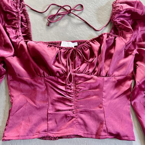 ASTR The Label Wine Red Milkmaid Balloon Sleeve Top Size M NWT - Picture 4 of 14